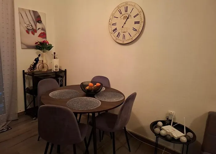 Апартаменты Close To Metro Салоники